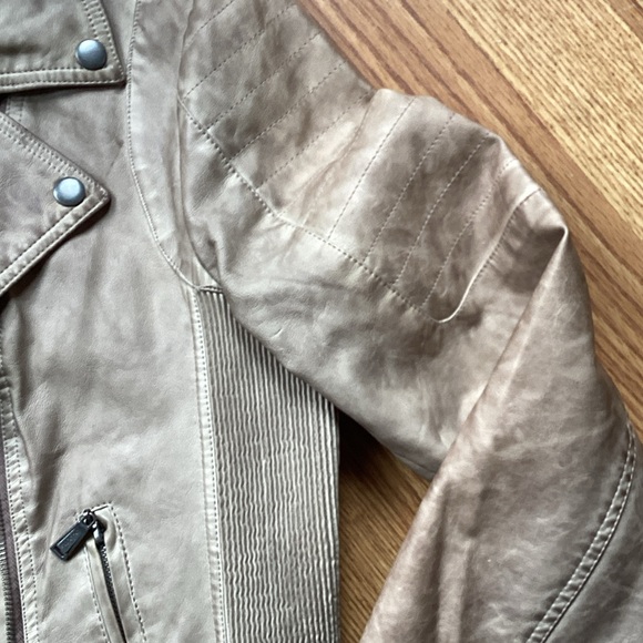 Odyne Women's Tan Leather Jacket - Picture 7 of 8